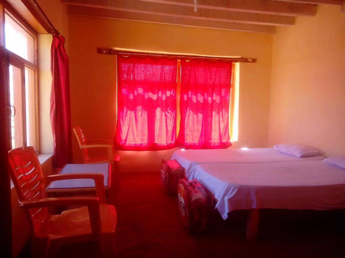 Padam Hotel Rigyal المظهر الخارجي الصورة